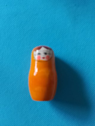 Matrioska in legno dipinta a mano