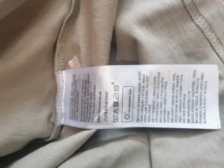 Camiseta Santa Cruz Hand Beige