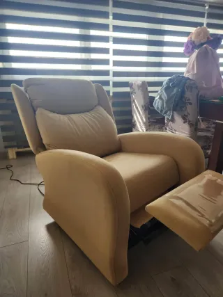 Poltrona relax elettrica beige