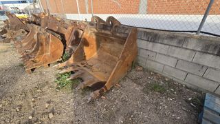 CE06 Cazo de Carga de 140cm CAT M322C