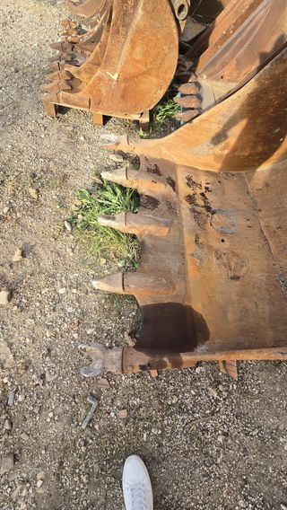 CE06 Cazo de Carga de 140cm CAT M322C