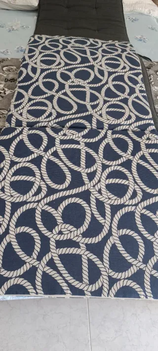 Cuscini per Pallet Blu e Bianco con Stampa di Cani Rossi