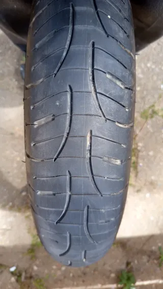 Neumático Michelin Pilot Road 4 Moto