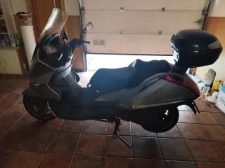Aprilia Arrecife 500 Maxi Scooter