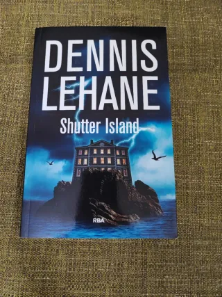 Shutter Island (NOVELA POLICÍACA) (Spanish Edit...