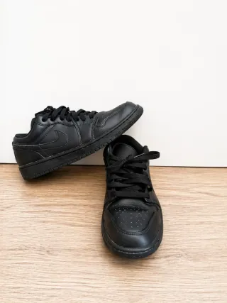 Zapatillas Jordan Negras