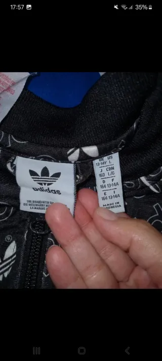 Chaqueta Adidas con estampado talla s