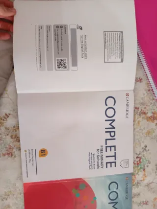 Libros de inglés B1 Cambridge complete preliminary