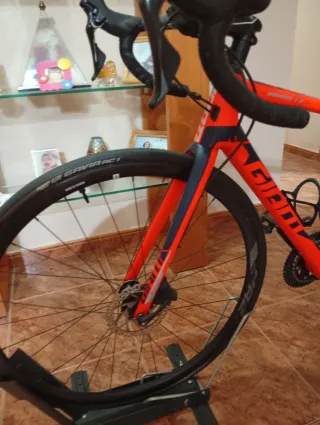 Bicicleta Carretera Giant ADV Carbono