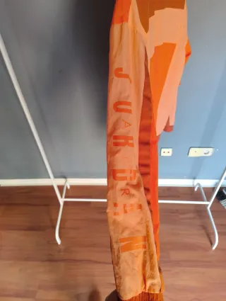 Chaqueta Jordan Naranja