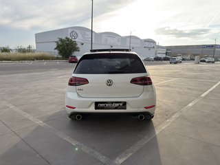 Volkswagen Golf GTI PERFORMANCE UNICO DUEÑO TECHO!