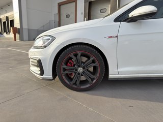 Volkswagen Golf GTI PERFORMANCE UNICO DUEÑO TECHO!