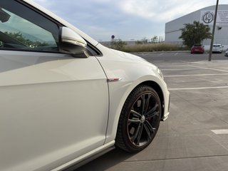 Volkswagen Golf GTI PERFORMANCE UNICO DUEÑO TECHO!