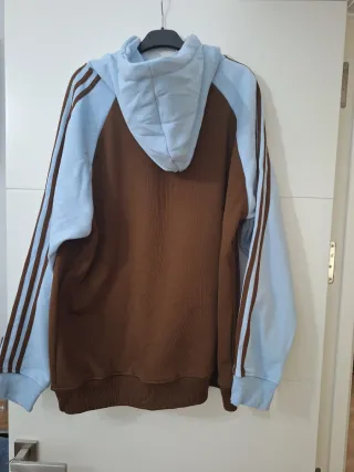 Sudadera Adidas bicolor azul y marrón