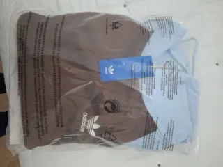 Sudadera Adidas bicolor azul y marrón