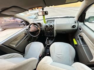 Ford Fusion 2005