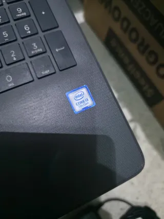 Portátiles HP 250 G7