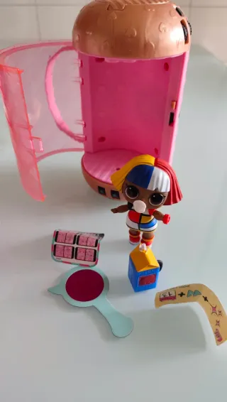 Muñeca LOL Surprise con accesorios
