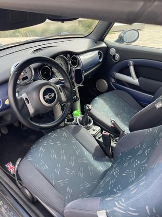 MINI One Cabrio 2005