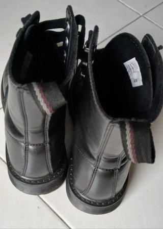 Botas militares Xti talla 37 negras