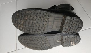 Botas militares Xti talla 37 negras