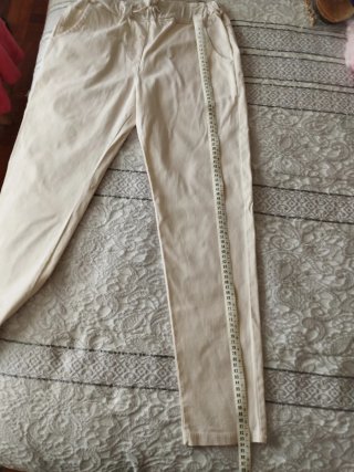 Pantalón beige de vestir