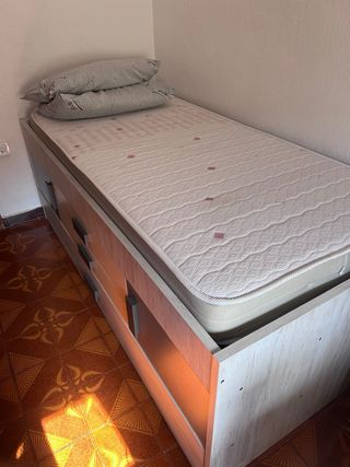 Cama juvenil con cajones, como nueva