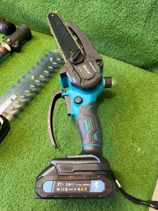 Kit Poda Eléctrica Motosierra + Tijera con Pértiga