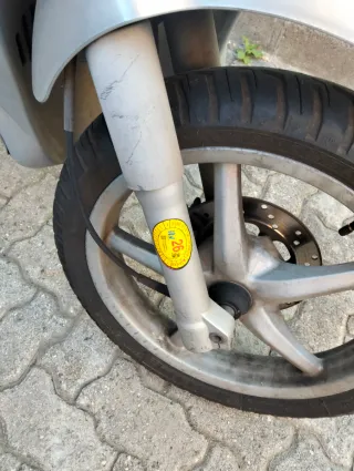 Piaggio 200cc Scooter