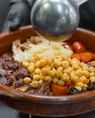 Necesito emplead@ de cocina en Zaragoza Provincia