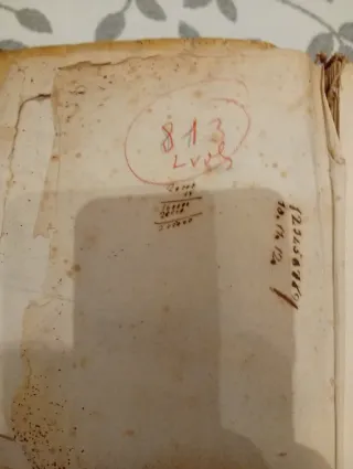 Antiguo libro religioso del siglo XVIII
