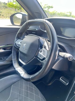 Peugeot 2008 2020