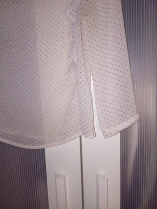 Blusa Shein lunares volantes
