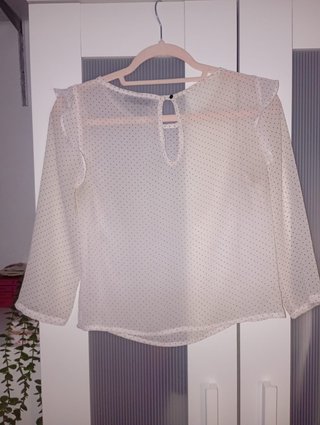 Blusa Shein lunares volantes
