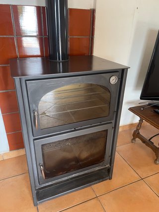 Estufa de leña con horno
