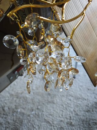 Lámpara de Lágrimas Dorada de Cristal – 60 cm