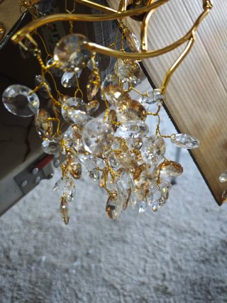 Lámpara de Lágrimas Dorada de Cristal – 60 cm
