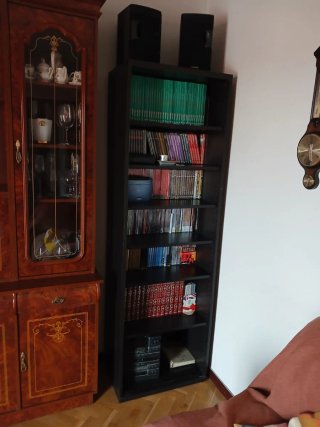 Mueble de salón madera y cristal