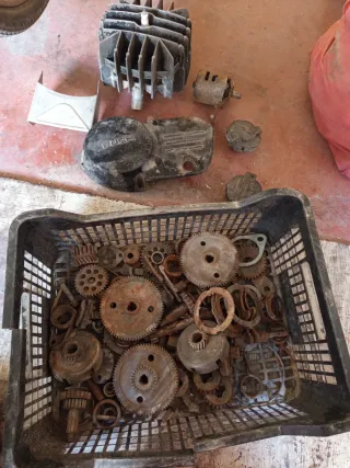 Recambios de moto moto guzzi, ISSO moto, lotes