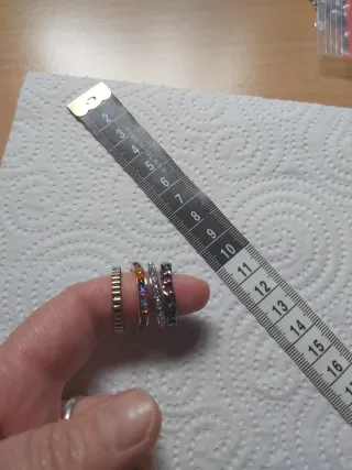 Conjunto de 4 anillos de metal