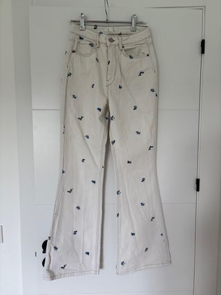 Pantalones High Spirits con estampado floral