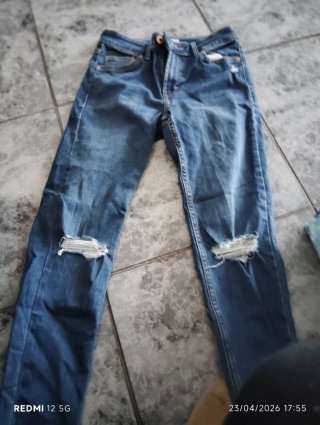 Pantalones vaqueros chico talla 36