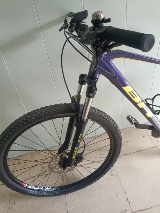 BH SPIKE 29 SH ALTUS 16V XCT HLO (color violeta)