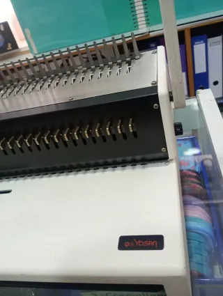 Encuadernadora Profesional compacta