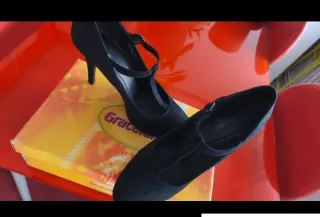 Zapatos de tacón negros ante