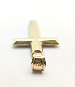 Colgante Cruz de oro de 14k, 3.35 g.