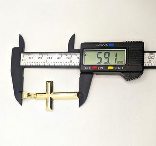 Colgante Cruz de oro de 14k, 3.35 g.