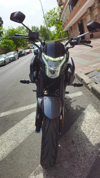 Motocicleta Naked Zontes Z2 125cc