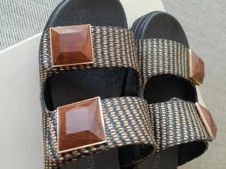 Sandalias Noa Harmon Beige/Negro