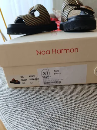 Sandalias Noa Harmon Beige/Negro